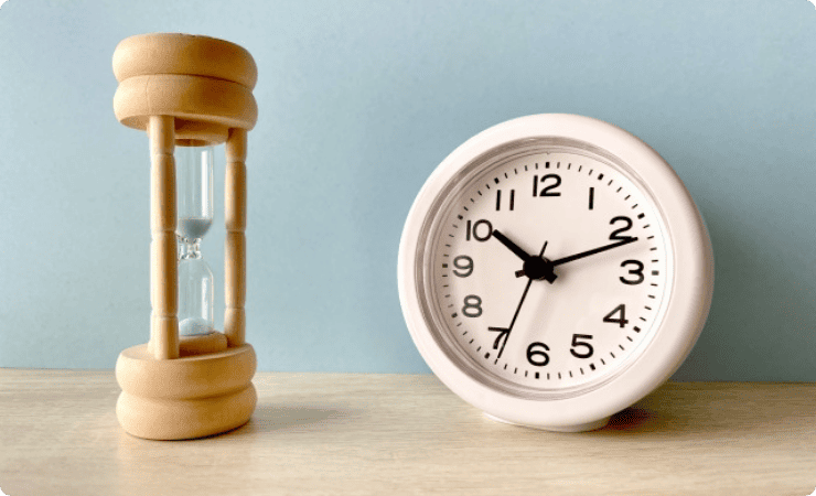 砂時計とアナログ時計